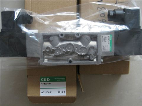 CKD电磁阀4F320-10-AC220V/Z